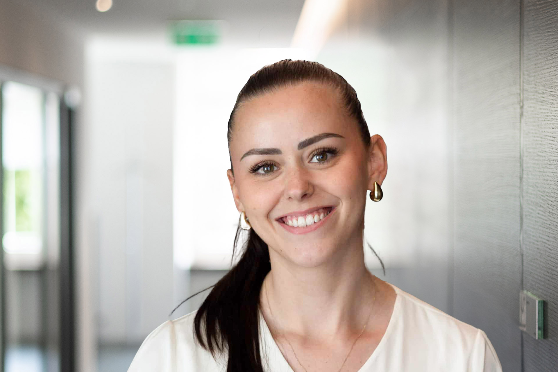 Косметолог, эксперт по красоте